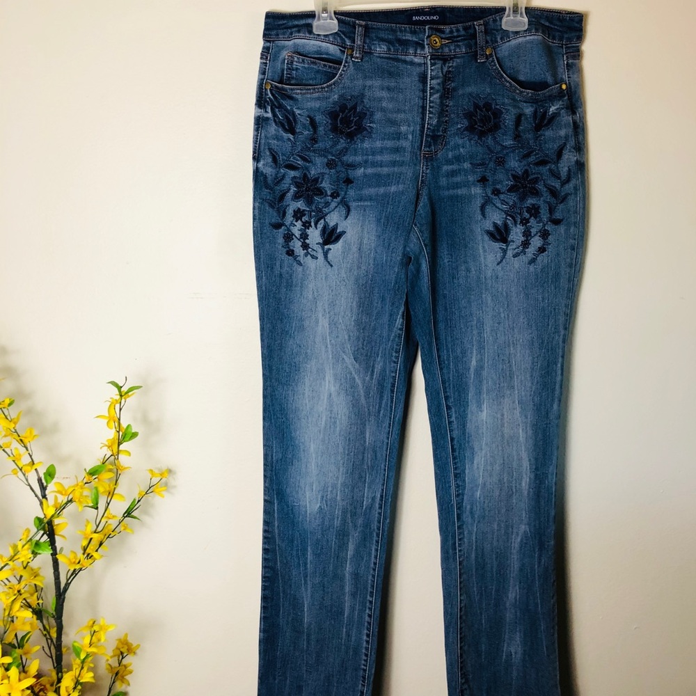 Bandolino Mandie Embroidered blue Jean size 14